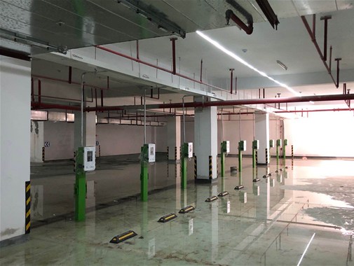 新能源汽車充電樁市場(chǎng)走向舞臺(tái)中央，未來(lái)三年將突破180億元